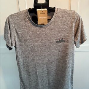 Patagonia Heather Gray Men's Short Sleeve Tee